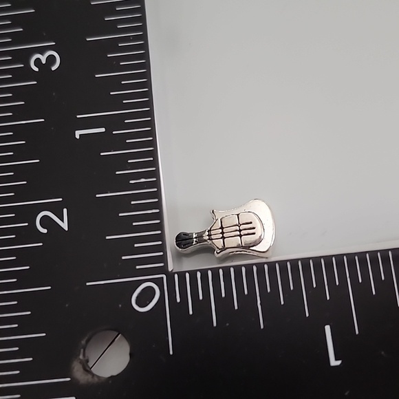☀️Guitar Charm for European Style Bracelets Fits Pandora Systems - Picture 2 of 4